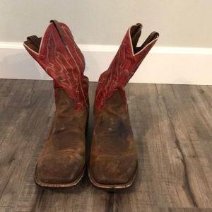 Men’s Dan Post Distressed Cowboy boots